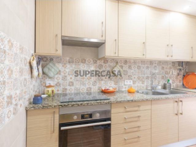 Apartamento T2 c/ logradouro Cova da Piedade 269.000€