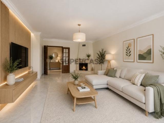 Apartamento T2 c/ parqueamento Cavaleira