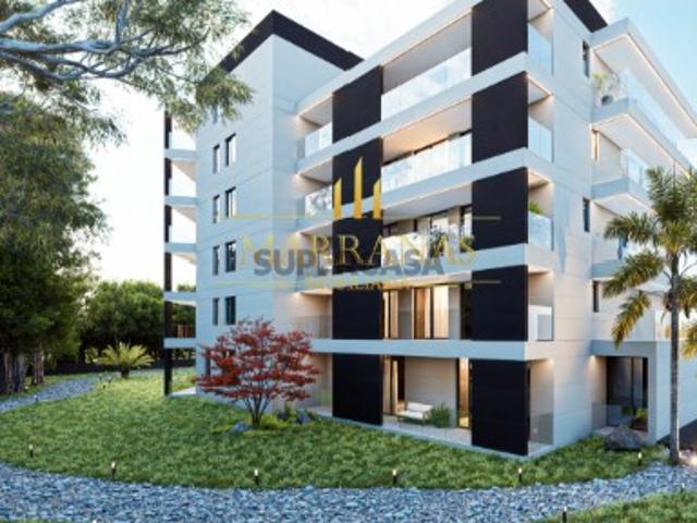 Apartamento T2 c/ varanda