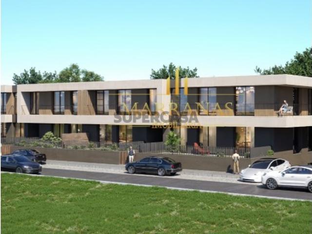 Apartamento T2 c/ varanda
