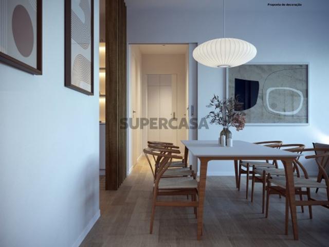 Apartamento T2 c/ Varanda Junto às escolas | Aveiro