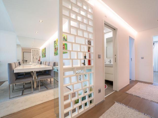 Apartamento T2 c/ 2 WCs, Lugar de Garagem e Arrecadação – Re. 94m² Ajuda