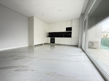 Apartamento T2 CCC Residence com garagem fechada e varanda