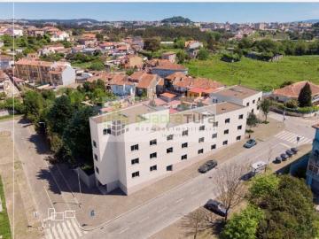 Apartamento T2 | Campanhã | Lugar de Garagem
