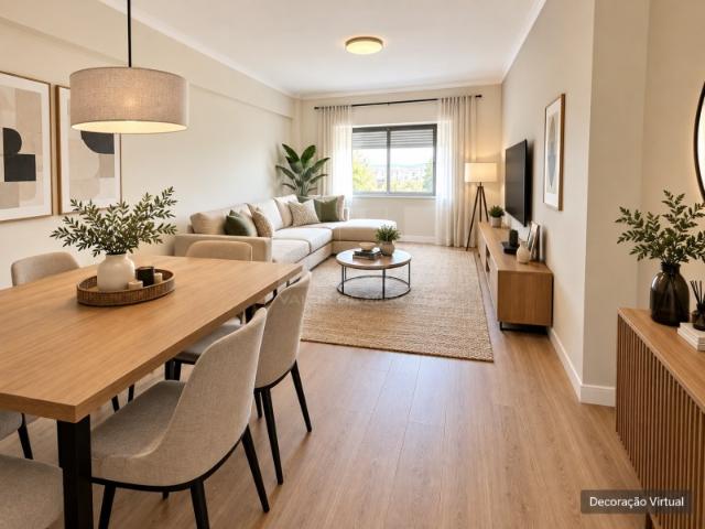 Apartamento T2 no Cacém Boa Localização e Excelente Potencial