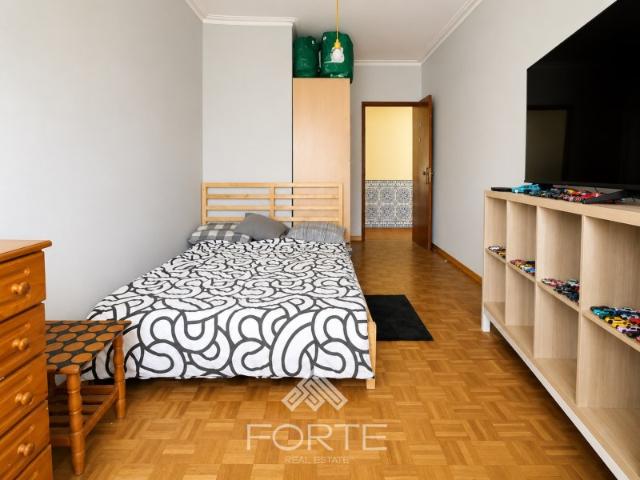 Apartamento T2 Cacém, Sintra