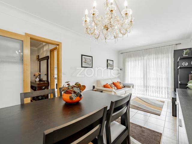 Apartamento T2 Calendário Junto Hospital