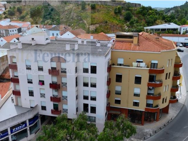 Apartamento T2 · Centro de Torres Vedras