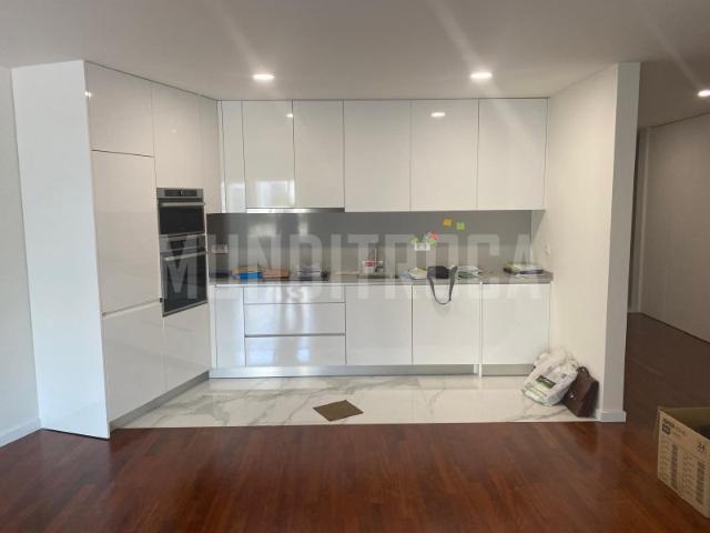 Apartamento T2 Centro novo