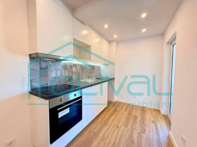 Apartamento T2 Centro Queluz