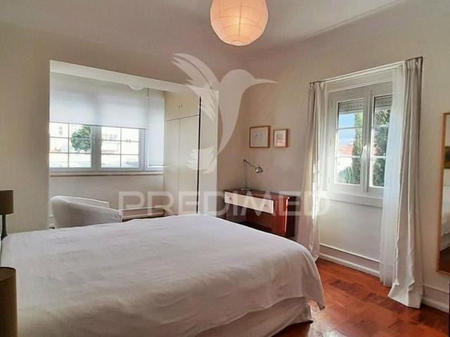 Apartamento t2 com 117 m2 e vista fabulosa, graça, lisboa