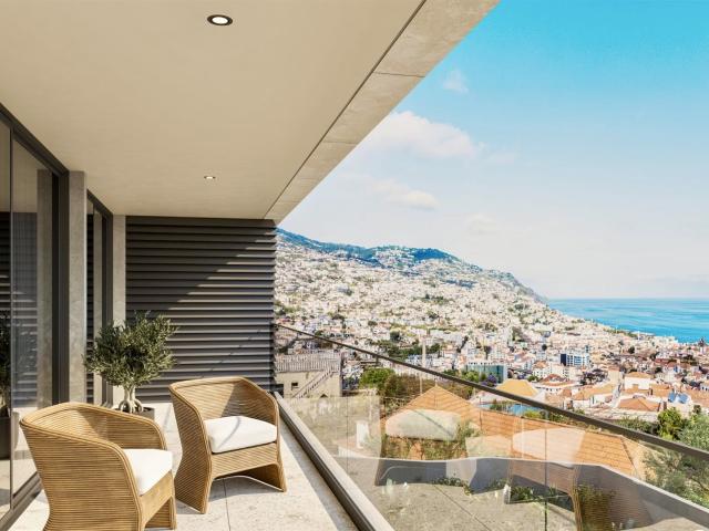 Apartamento T2 Com 140 m² No Funchal, Ilha Da Madeira. 140m² Sé Funchal