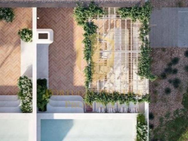 Apartamento T2 com Amplo Pátio|Prestige|Fuseta