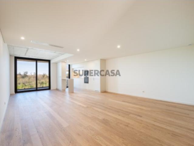 Apartamento T2 com área de T3 a estrear no Empreendimento Heritage, Coimbra