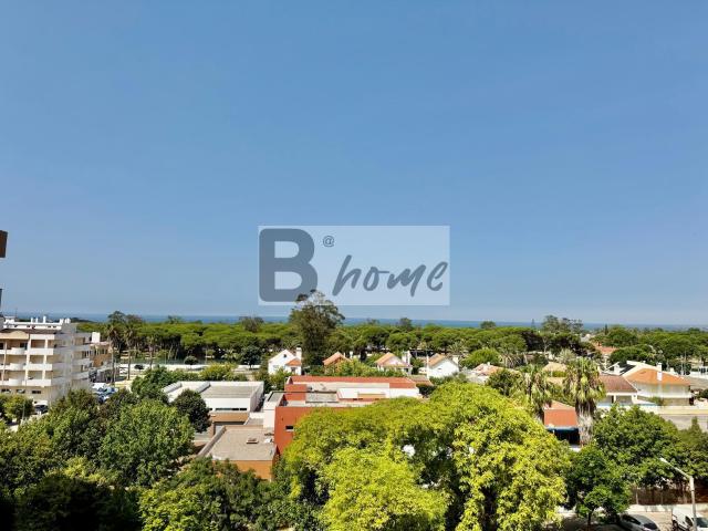 Apartamento T2 com arrecadação em Sto. António da Caparica Costa de Caparica