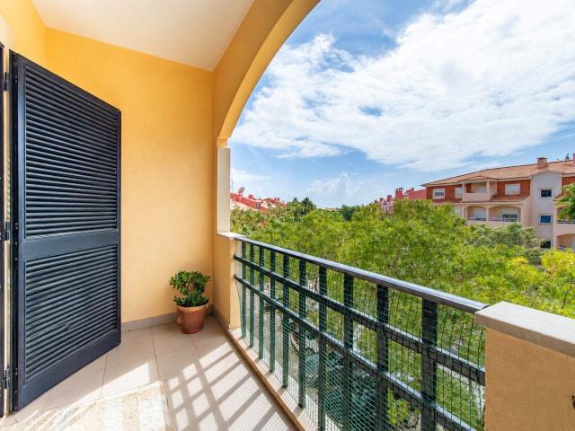 Apartamento T2 com Garagem | Costa da Guia, Cascais 94m² Cascais e Estoril