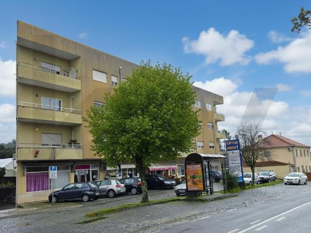 Apartamento T2 com Garagem e Arrumos, Elevador, CABEÇA SANTA, PENAFIEL
