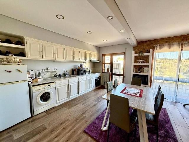 Apartamento T2 com garagem, jardim privativo e excelente loc. 85m² Ermesinde