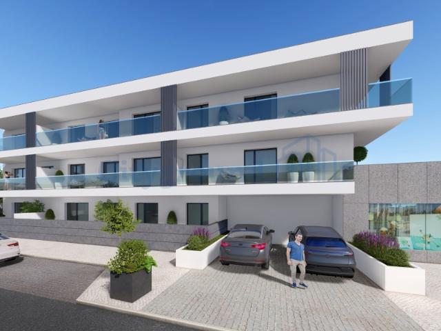 Apartamento T2 com garagem no centro de Ferrel