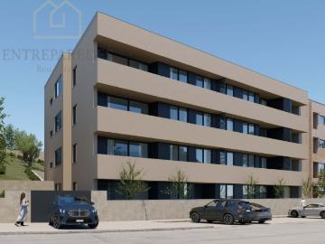 Apartamento T2 com garagem para comprar em Novo Empreendimento em Vila Nova de Gaia Porto