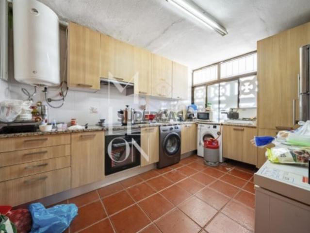 Apartamento T2 com Elevada Rentabilidade em Albufeira Excelente Oportunidade de Investimento