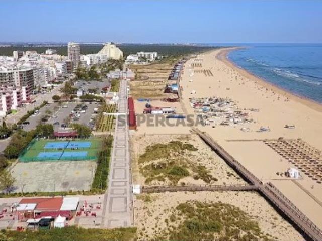 Apartamento T2 com Equipamentos Modernos | 1ª Linha de Praia Monte Gordo