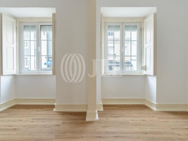 Apartamento T2 com estacionamento, Campo de Ourique, Lisboa 0m² Campo de Ourique