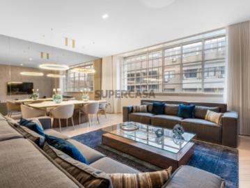 Apartamento T2 com estacionamento, Avenida da Liberdade, Lisboa