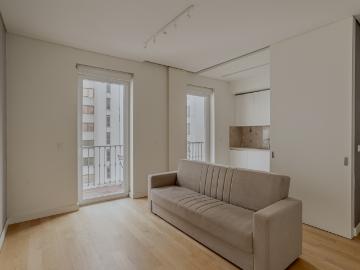 Apartamento T2 com estacionamento, em Lisboa