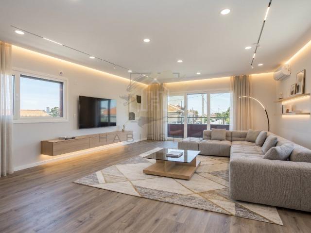 Apartamento T2 com excelentes áreas 104m² Azeitão São Lourenço e São Simão