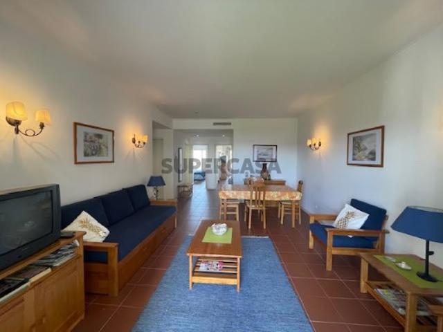 Apartamento T2 com Excelentes Áreas Areias de São João, Albufeira