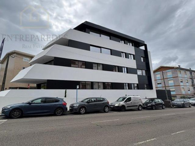 Apartamento T2 com fantástico terraço de 104m2 para comprar. 87m² Gondomar São Cosme, Valbom e Jovim