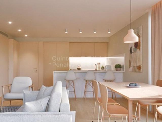 Apartamento T2 com jardim em Leça da Palmeira