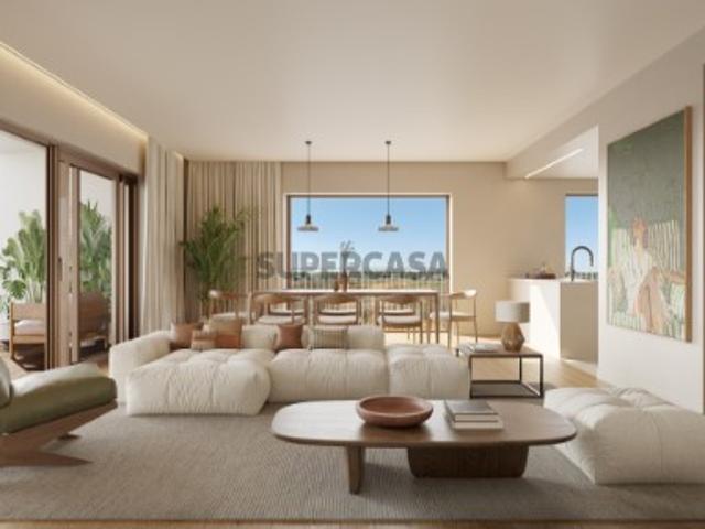 Apartamento T2 com jardim privativo e conceito de Smart Home em Empreendimento em Vilamoura, Algarve