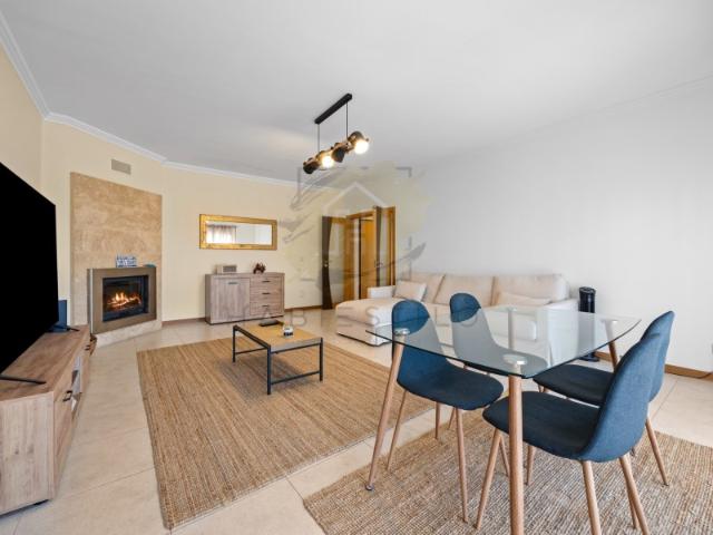 Apartamento T2 com lugar de garagem