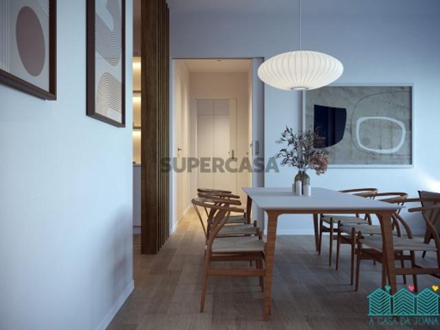 Apartamento T2 com Lugar de Garagem em Esgueira