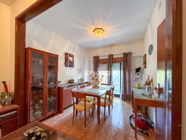 Apartamento T2 com sótão, na zona verde da cidade