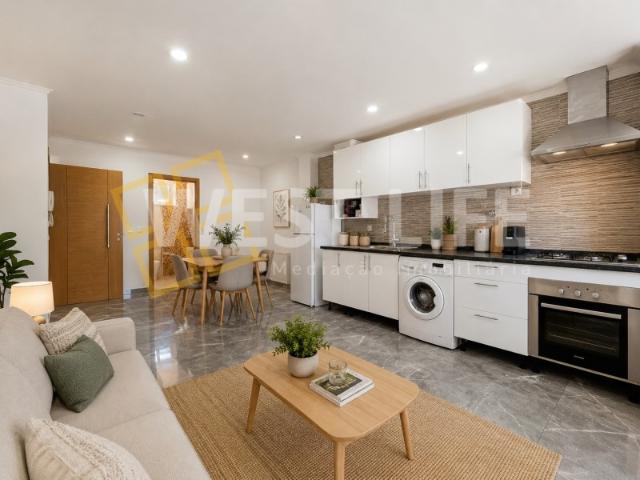 Apartamento T2 com Sala Open Space no Gradil | Mafra