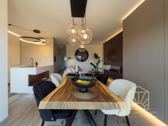 Apartamento T2 com Suite, com Vistas sobre o Vale da Amoreira e a Serra de Monchique, Aljezur