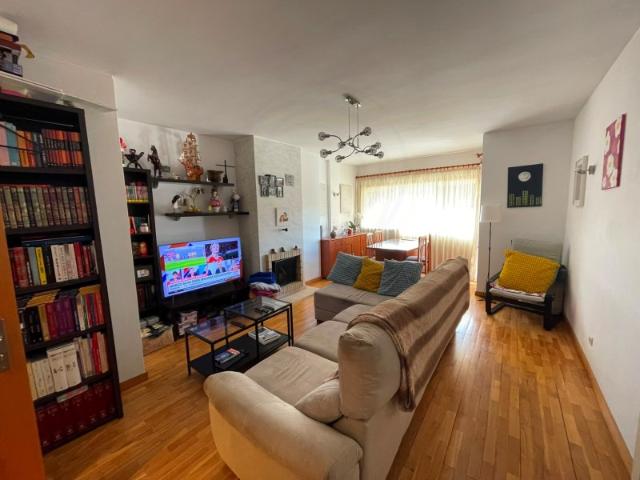 Apartamento T2 com Suíte, Varanda e Garagem | Alfena Valongo