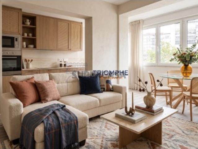 Apartamento T2 com parqueamento Estrela