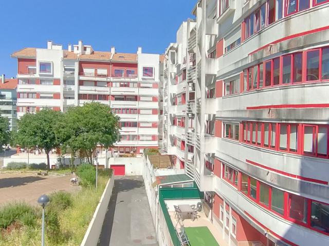 Apartamento T2 com Parqueamento