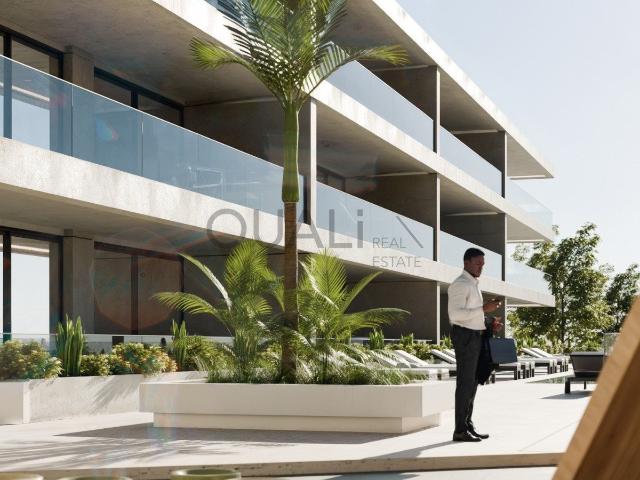 Apartamento T2 com Piscina Comum e Vista Panorâmica – Fração. 85m² São Pedro Funchal