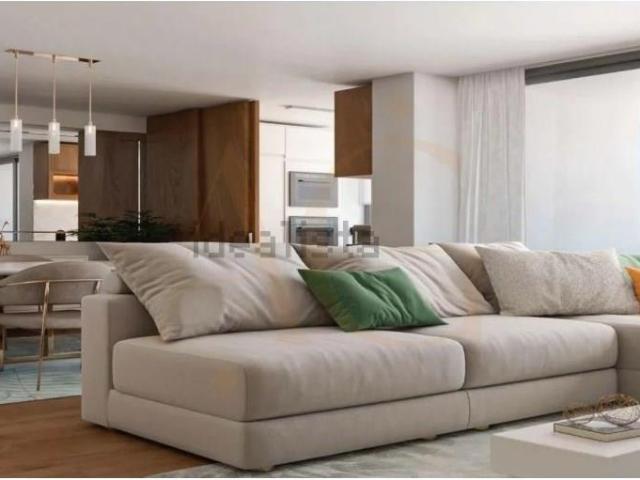 Apartamento T2 com piscina e garagem perto de Cabanas de Tav. 112m² Conceição