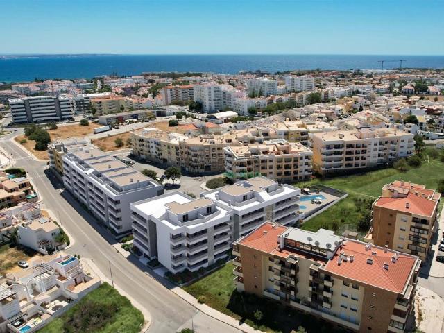 Apartamento T2 com Piscina e Ginásio | Lagos, Algarve 116m² São Gonçalo de Lagos
