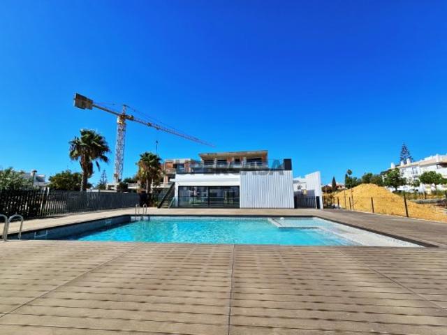 Apartamento T2 com piscina e terraços perto da praia Cabanas de Tavira