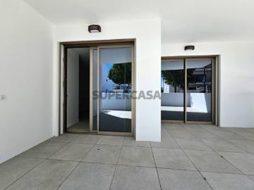 Apartamento T2 com piscina e terraços perto da praia Cabanas de Tavira