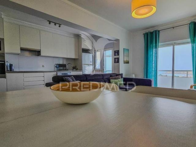 Apartamento t2 com piscina e vista mar, praia da rocha