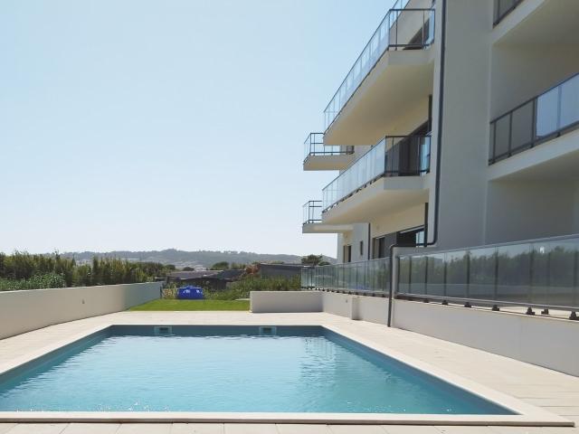 Blue Bay Residence | Apartamento mobibo.proppycrm.com/properties/detail/edit/649093#lado T2 com Piscina em São Martinho do Porto | Portugal