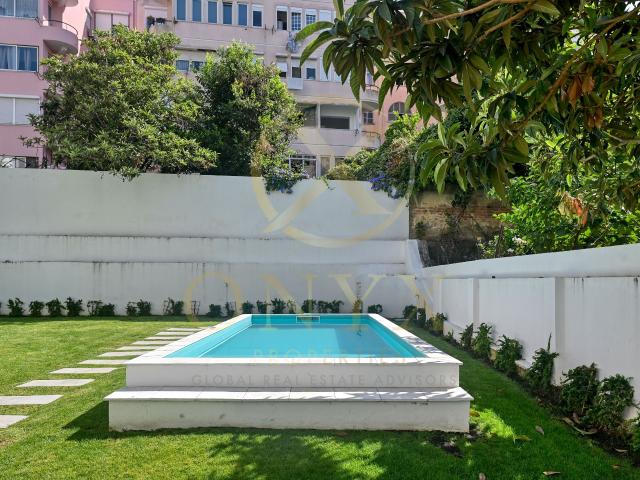Apartamento T2 com Piscina no Centro de Lisboa